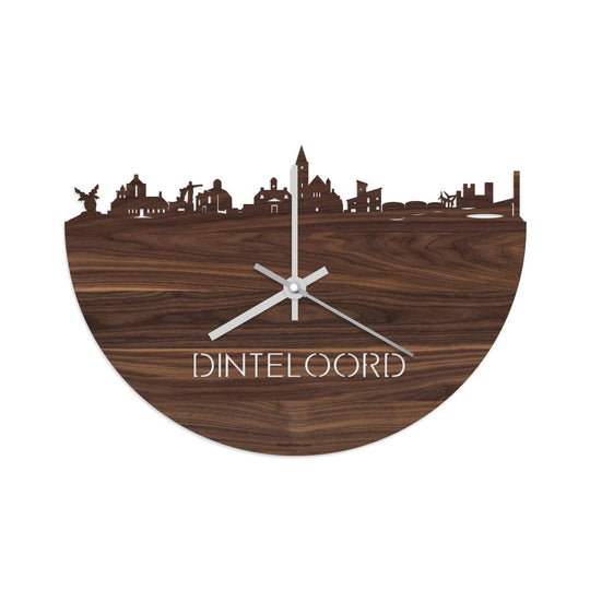 Houten skyline van Dinteloord