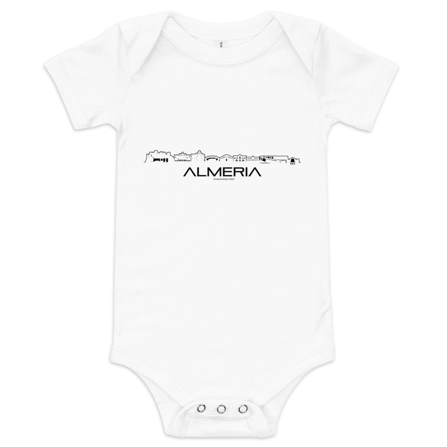 Baby Rompertje Almeria White 3-6m houten cadeau decoratie relatiegeschenk van WoodWideCities