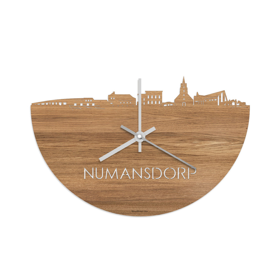 Skyline Klok Numansdorp Eiken houten cadeau decoratie relatiegeschenk van WoodWideCities