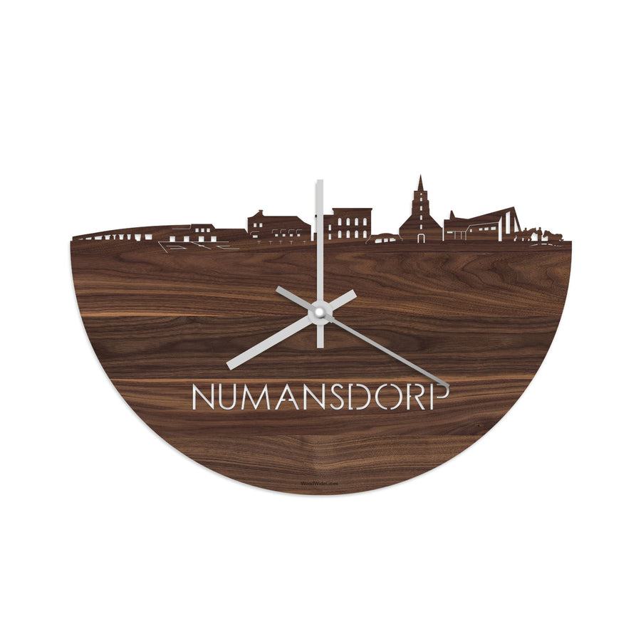 Skyline Klok Numansdorp Noten houten cadeau decoratie relatiegeschenk van WoodWideCities