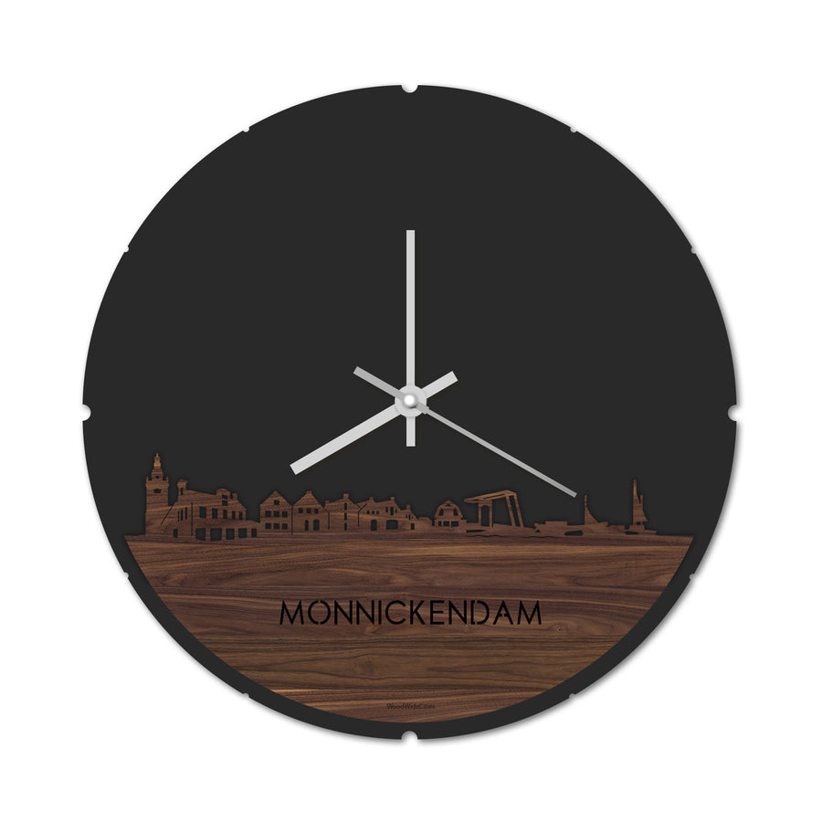Skyline Klok Rond Monnickendam Noten houten cadeau decoratie relatiegeschenk van WoodWideCities