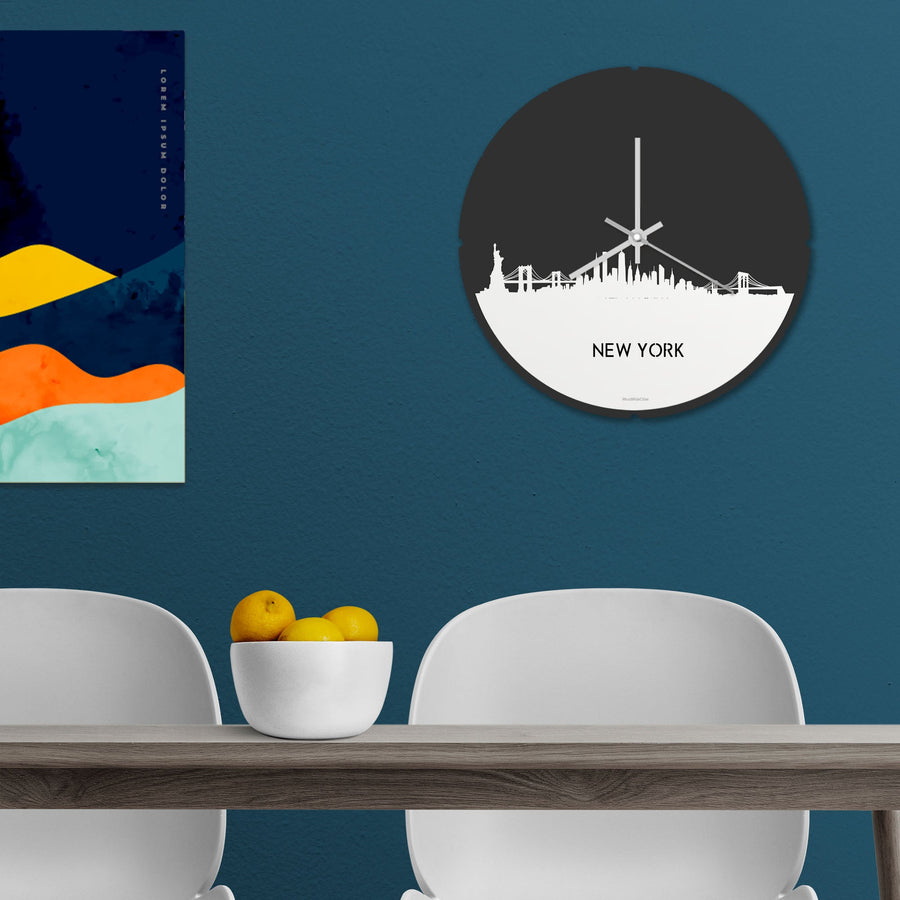 Skyline Klok Rond New York Wit glanzend gerecycled kunststof cadeau decoratie relatiegeschenk van WoodWideCities
