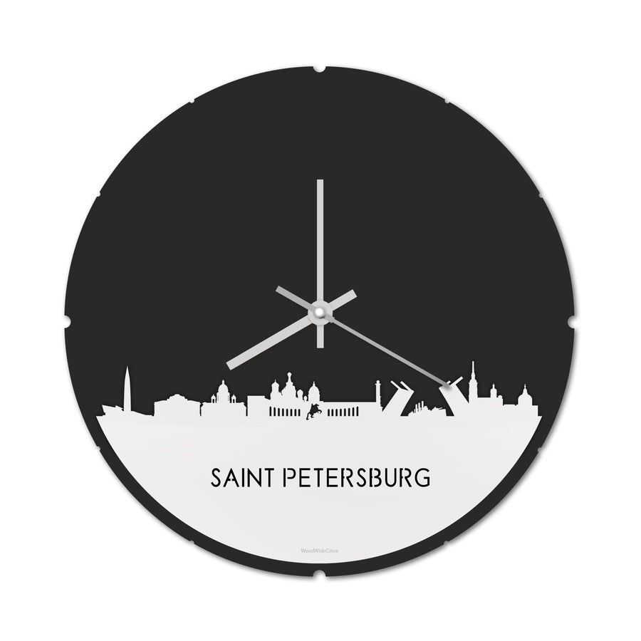 Skyline Klok Rond Saint Petersburg Wit glanzend gerecycled kunststof cadeau decoratie relatiegeschenk van WoodWideCities