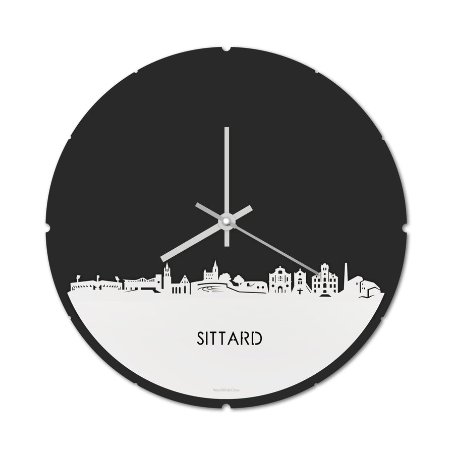 Skyline Klok Rond Sittard Wit glanzend gerecycled kunststof cadeau decoratie relatiegeschenk van WoodWideCities