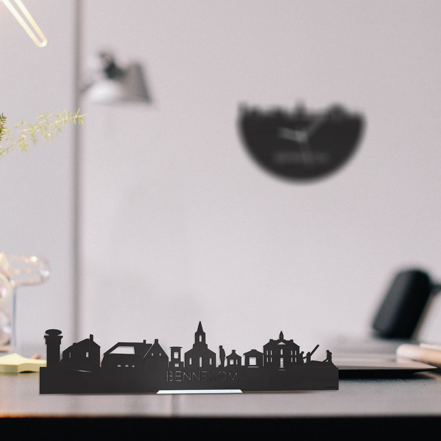 Standing Skyline Bennekom Zwart houten cadeau decoratie relatiegeschenk van WoodWideCities