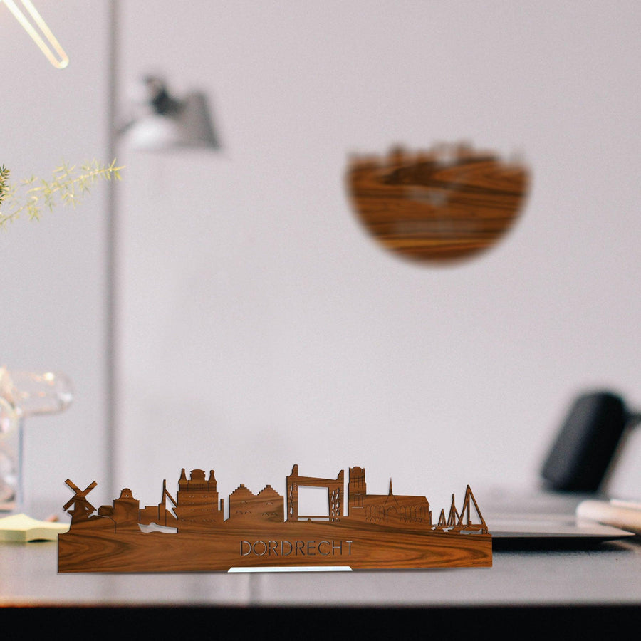 Standing Skyline Dordrecht Palissander houten cadeau decoratie relatiegeschenk van WoodWideCities