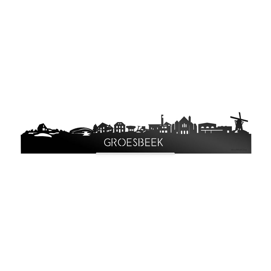 Standing Skyline Groesbeek Zwart glanzend gerecycled kunststof cadeau decoratie relatiegeschenk van WoodWideCities