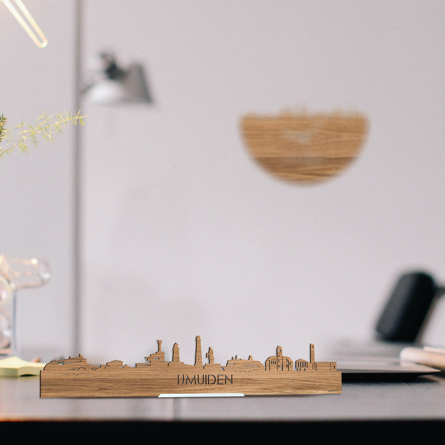 Standing Skyline IJmuiden Eiken houten cadeau decoratie relatiegeschenk van WoodWideCities