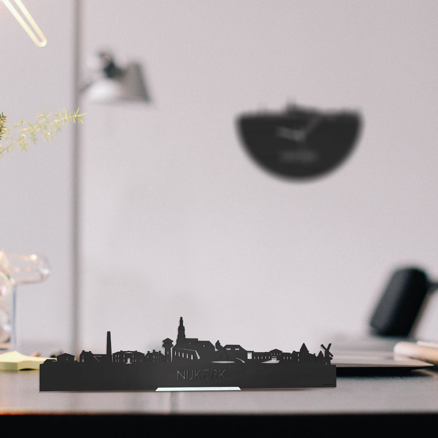Standing Skyline Nijkerk Zwart houten cadeau decoratie relatiegeschenk van WoodWideCities
