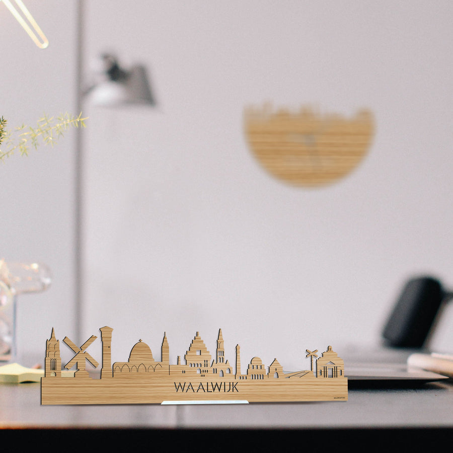 Standing Skyline Waalwijk Bamboe houten cadeau decoratie relatiegeschenk van WoodWideCities