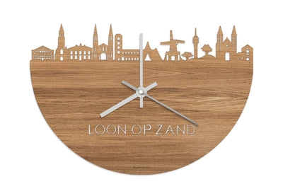 Skyline Klok Loon op Zand Eiken