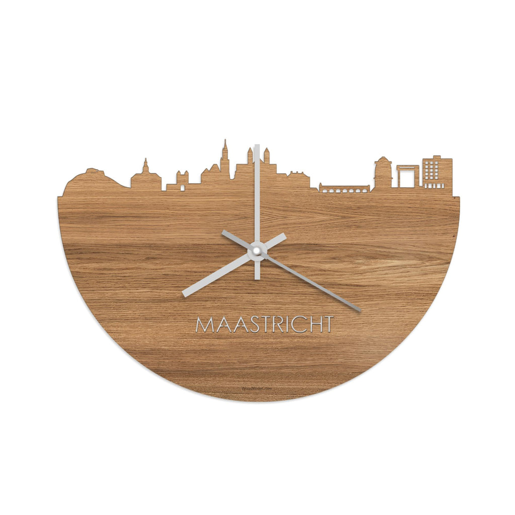 Skyline Klok Maastricht Eiken houten cadeau wanddecoratie relatiegeschenk van WoodWideCities