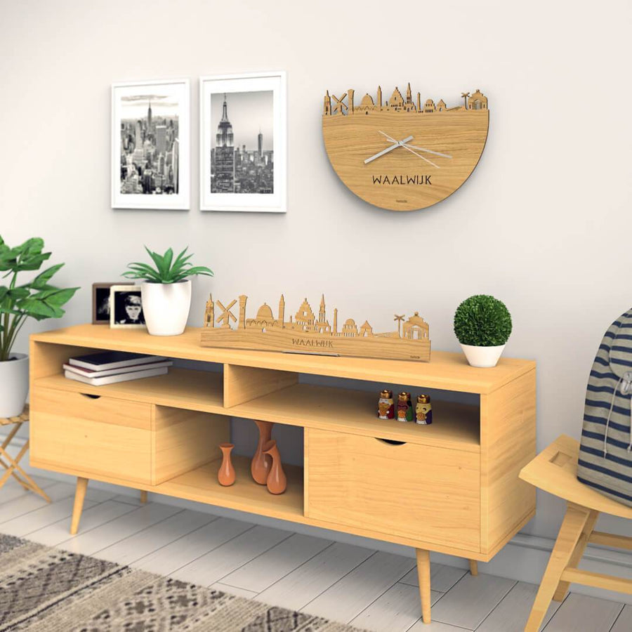 Skyline Klok Waalwijk Eiken houten cadeau wanddecoratie relatiegeschenk van WoodWideCities