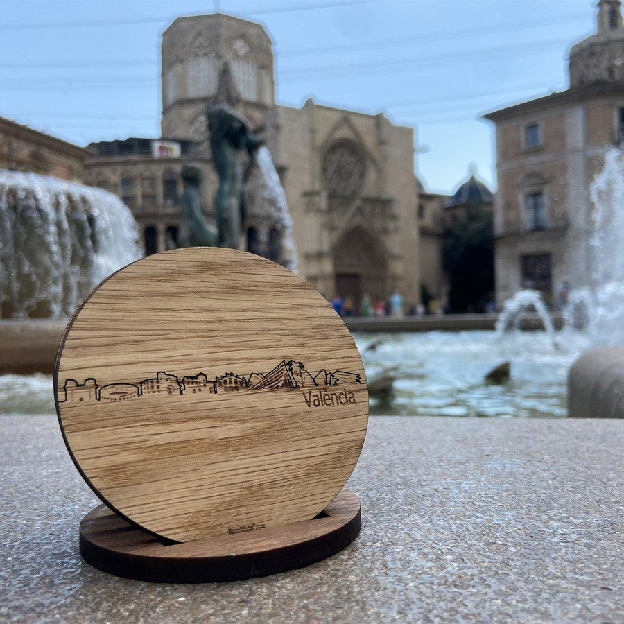 Skyline Onderzetters Valencia Eiken en noten houten cadeau decoratie relatiegeschenk van WoodWideCities