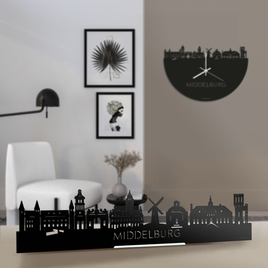 Standing Skyline Middelburg Zwart glanzend gerecycled kunststof cadeau decoratie relatiegeschenk van WoodWideCities