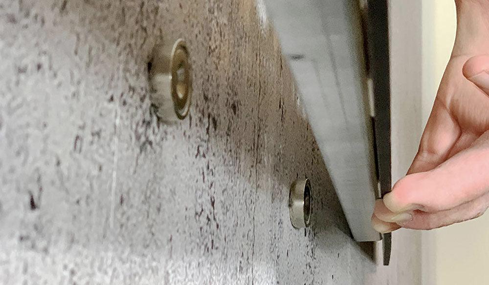 Is it difficult to hang wall decorations? No, it is not!