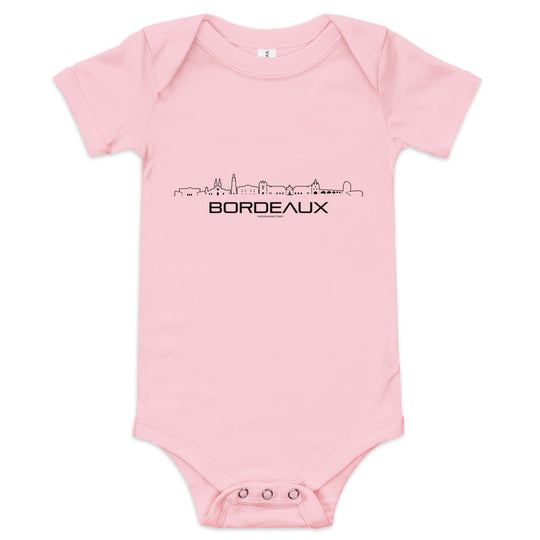 Baby Rompertje Bordeaux Pink 3-6m houten cadeau decoratie relatiegeschenk van WoodWideCities