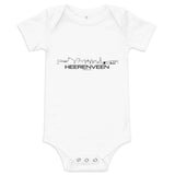Baby Rompertje Heerenveen houten cadeau decoratie relatiegeschenk van WoodWideCities