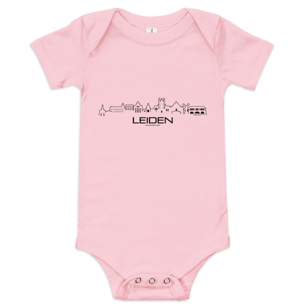 Baby Rompertje Leiden houten cadeau decoratie relatiegeschenk van WoodWideCities