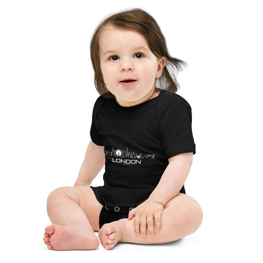 Baby Rompertje London houten cadeau decoratie relatiegeschenk van WoodWideCities