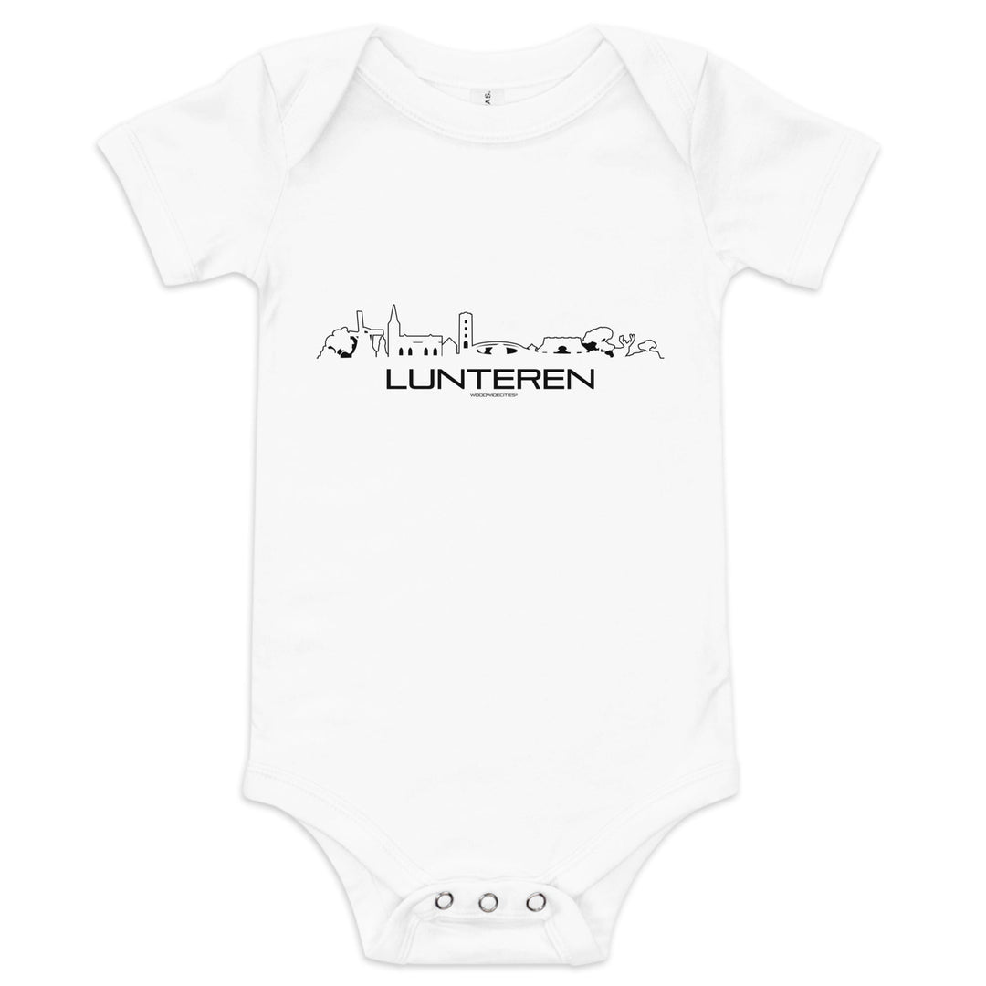 Baby Rompertje Lunteren White 3-6m houten cadeau decoratie relatiegeschenk van WoodWideCities