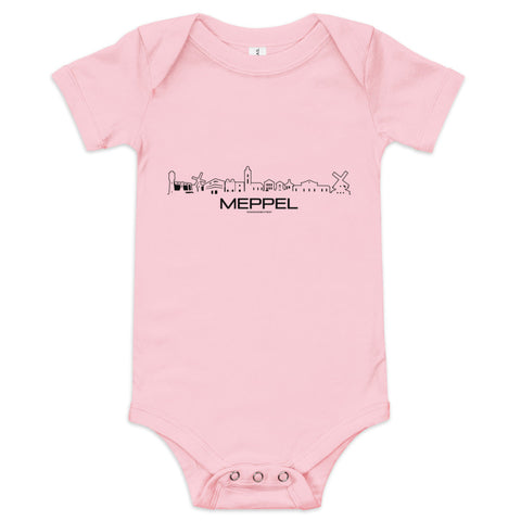 Baby Rompertje Meppel houten cadeau decoratie relatiegeschenk van WoodWideCities