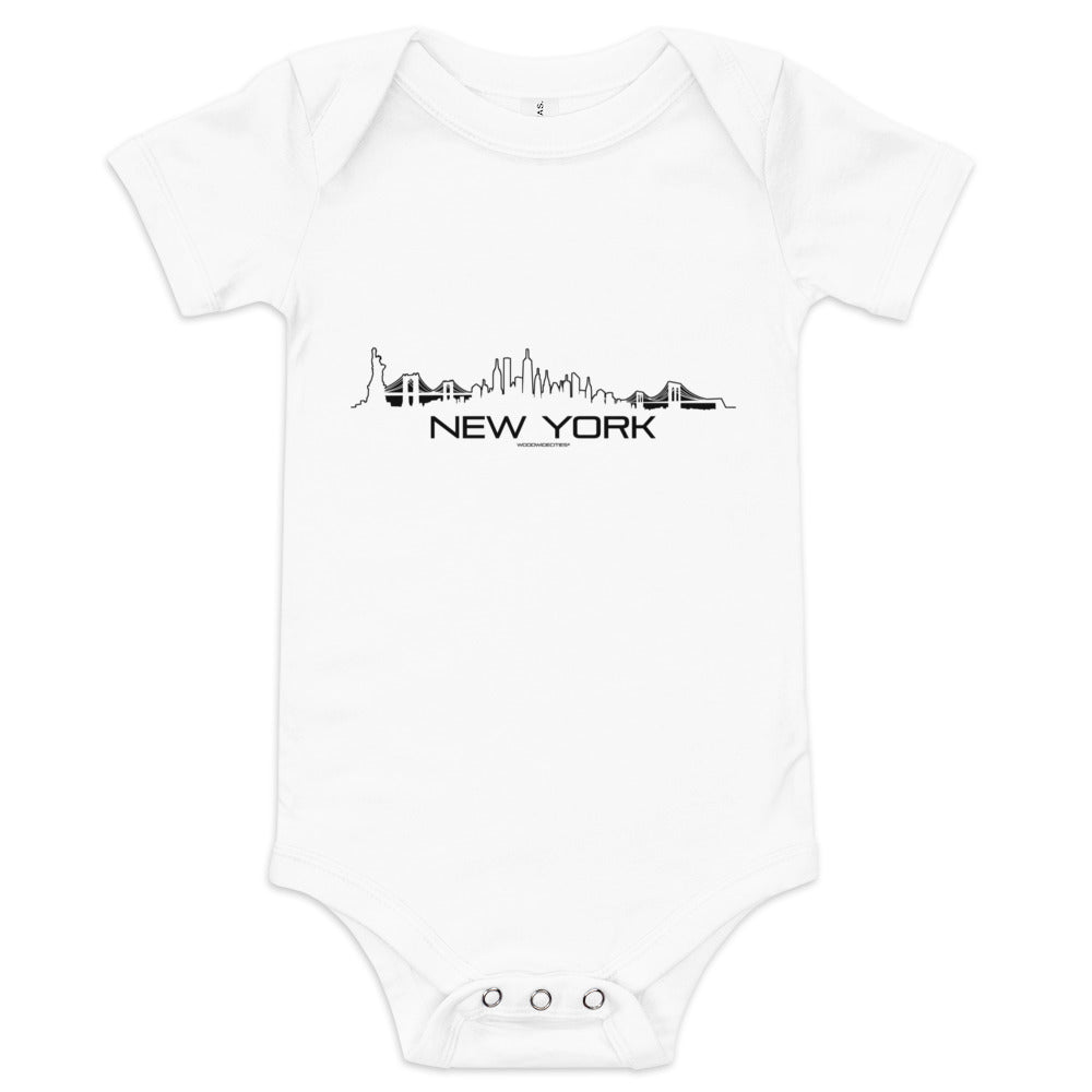 Baby Rompertje New York houten cadeau decoratie relatiegeschenk van WoodWideCities