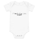Baby Rompertje Sneek White 3-6m houten cadeau decoratie relatiegeschenk van WoodWideCities