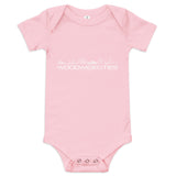 Baby Rompertje WoodWideCities Roze 3-6 m houten cadeau decoratie relatiegeschenk van WoodWideCities