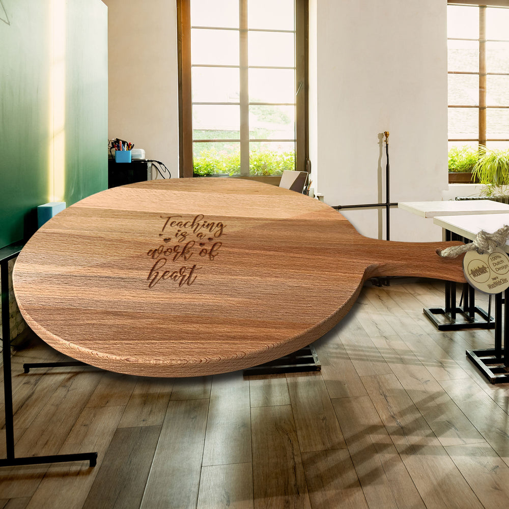 Serveerplank Rond Leraar Teach Is a Work of Heart