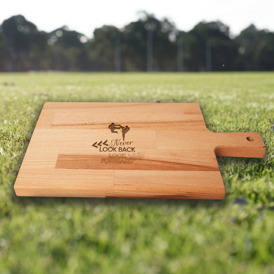 Serveerplank Vechtkunst Never Look Back Look Forward