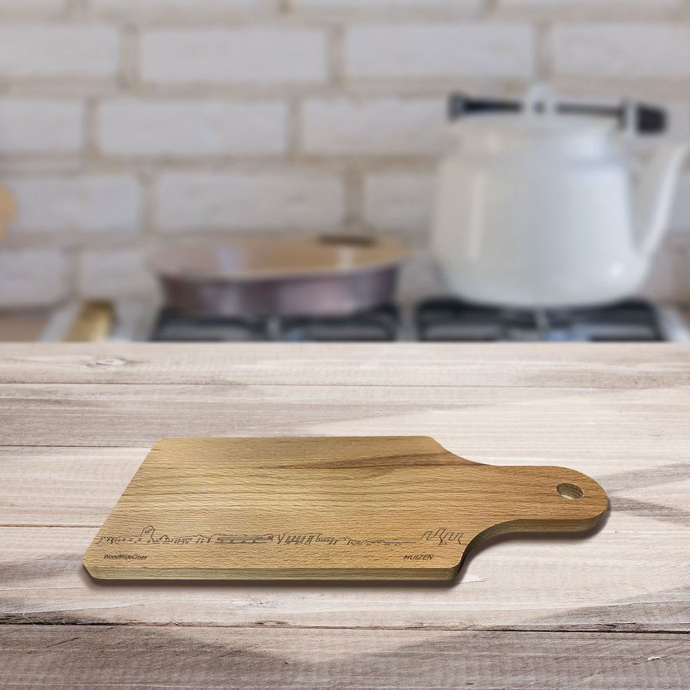 Skyline Borrelplank Huizen houten cadeau decoratie relatiegeschenk van WoodWideCities