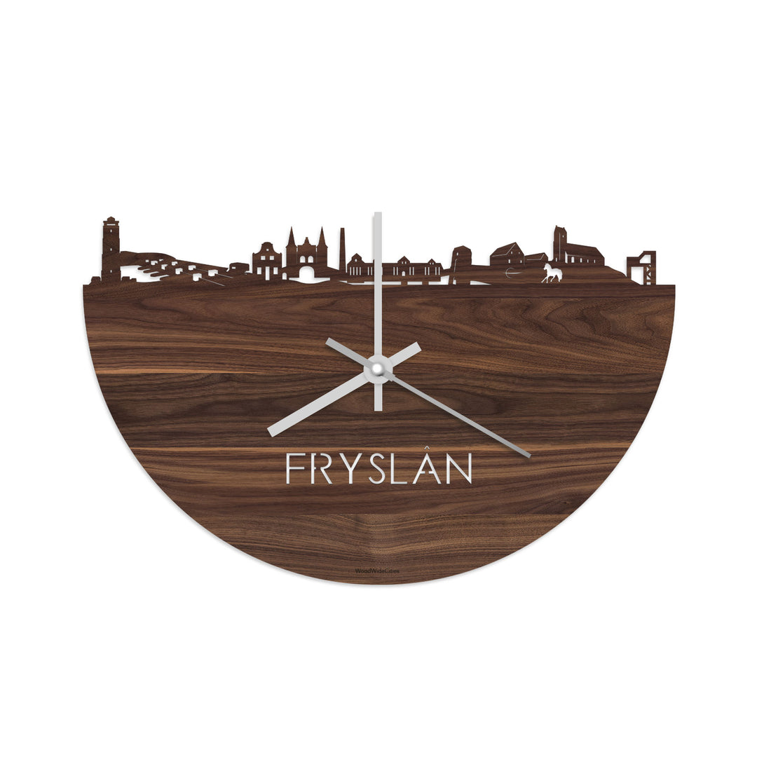 Skyline Klok Fryslan Noten houten cadeau decoratie relatiegeschenk van WoodWideCities