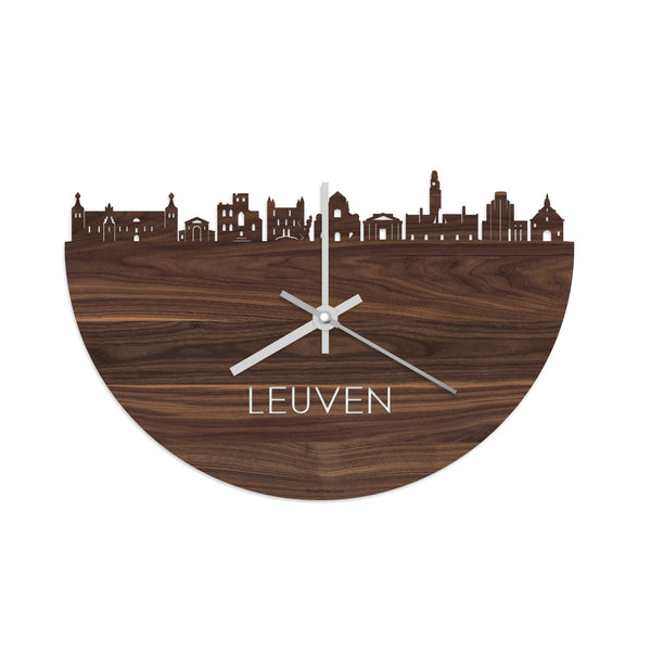 Skyline Klok Leuven Noten houten cadeau wanddecoratie relatiegeschenk van WoodWideCities