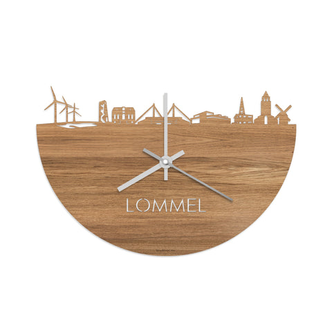 Skyline Klok Lommel Eiken houten cadeau wanddecoratie relatiegeschenk van WoodWideCities