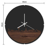Skyline Klok Rond Assen Eiken houten cadeau decoratie relatiegeschenk van WoodWideCities