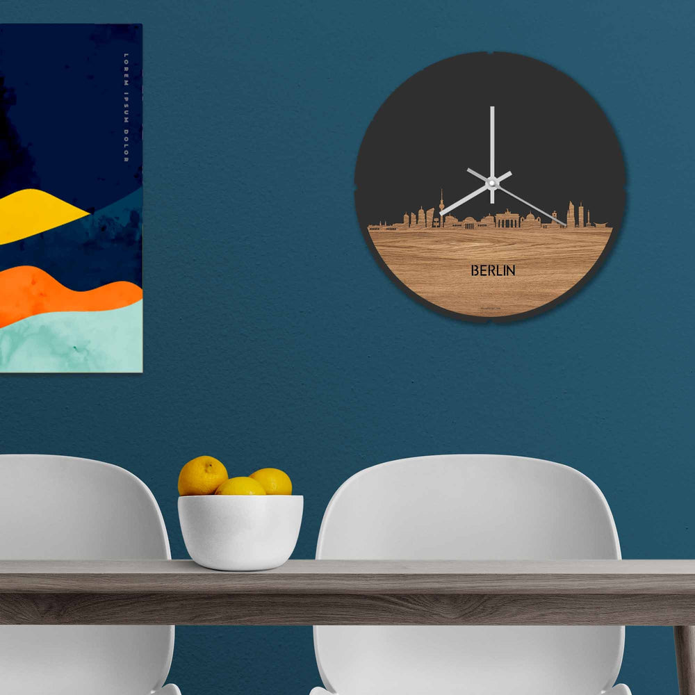 Skyline Klok Rond Berlijn Eiken houten cadeau decoratie relatiegeschenk van WoodWideCities