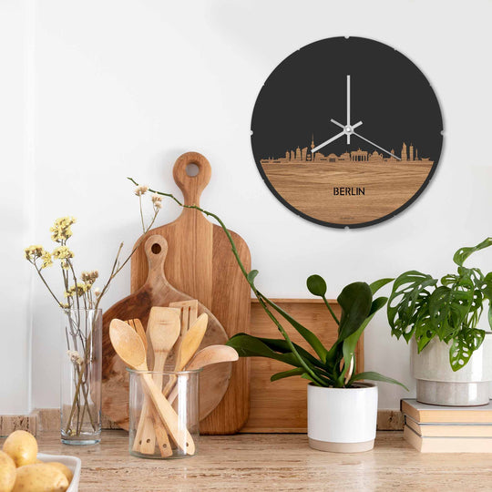 Skyline Klok Rond Berlijn Eiken houten cadeau decoratie relatiegeschenk van WoodWideCities
