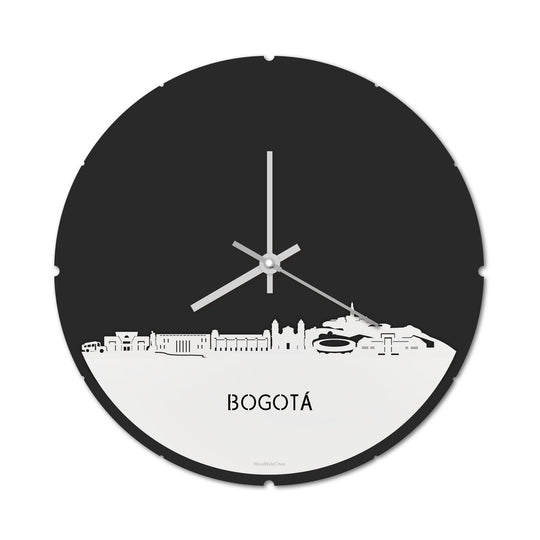 Skyline Klok Rond Bogotá Wit glanzend gerecycled kunststof cadeau decoratie relatiegeschenk van WoodWideCities