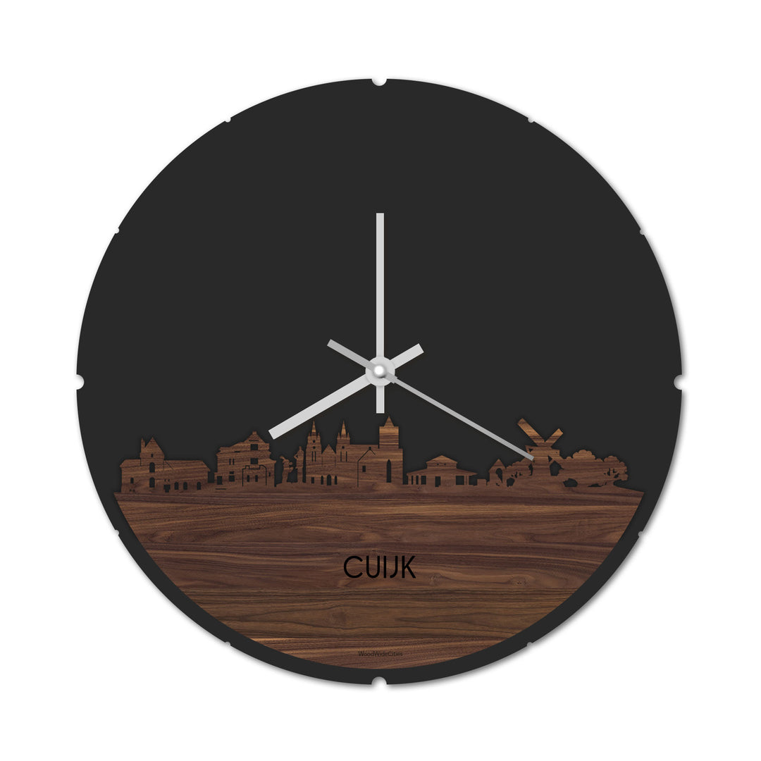 Skyline Klok Rond Cuijk Noten houten cadeau decoratie relatiegeschenk van WoodWideCities