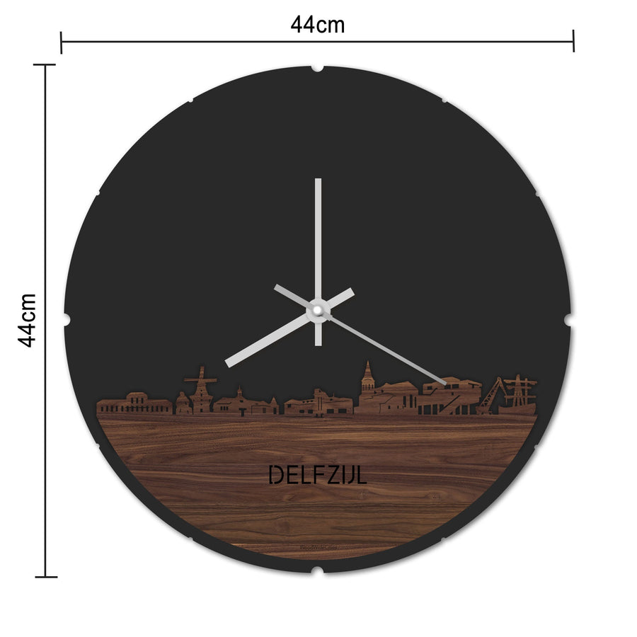 Skyline Klok Rond Delfzijl Metallic Goud gerecycled kunststof cadeau decoratie relatiegeschenk van WoodWideCities