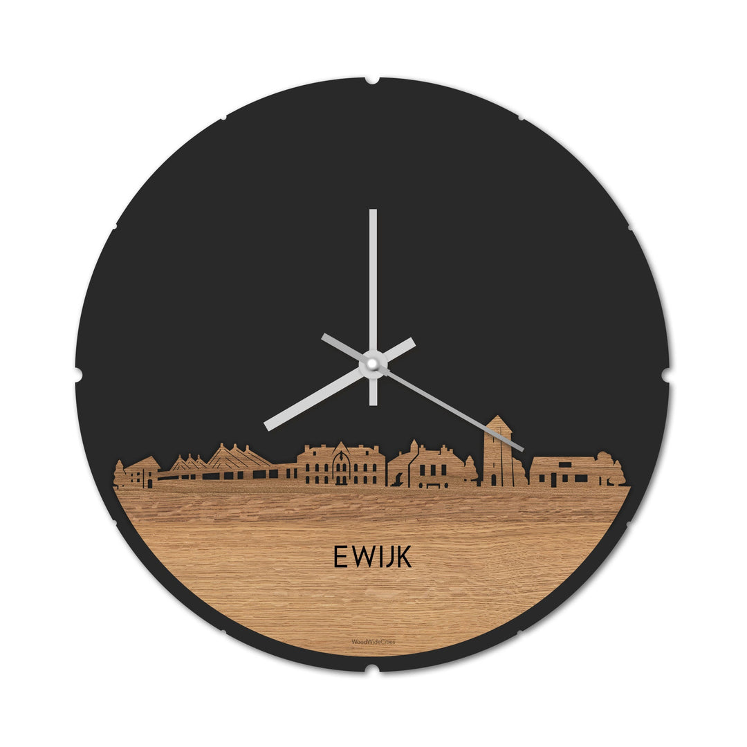 Skyline Klok Rond Ewijk Eiken houten cadeau decoratie relatiegeschenk van WoodWideCities