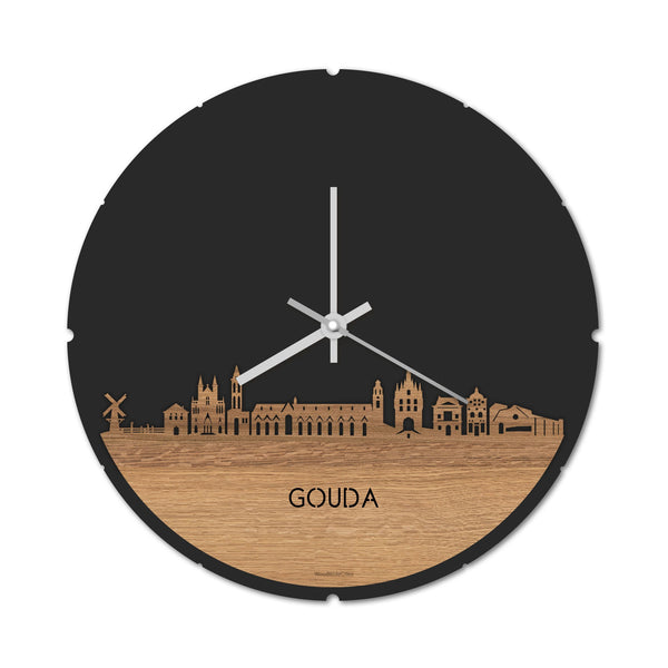 Skyline Klok Rond Gouda Eiken houten cadeau decoratie relatiegeschenk van WoodWideCities