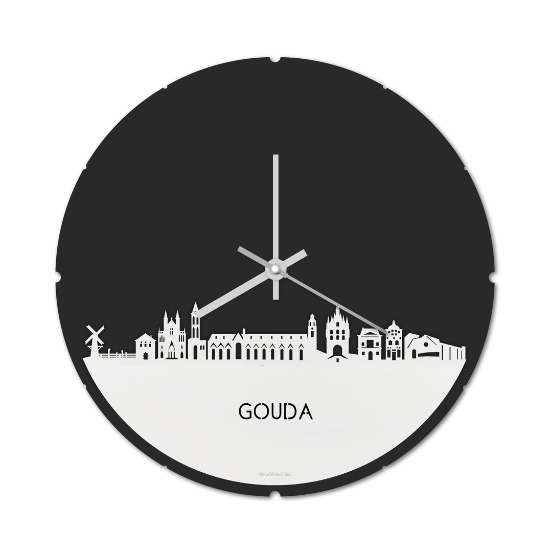 Skyline Klok Rond Gouda Wit glanzend gerecycled kunststof cadeau decoratie relatiegeschenk van WoodWideCities