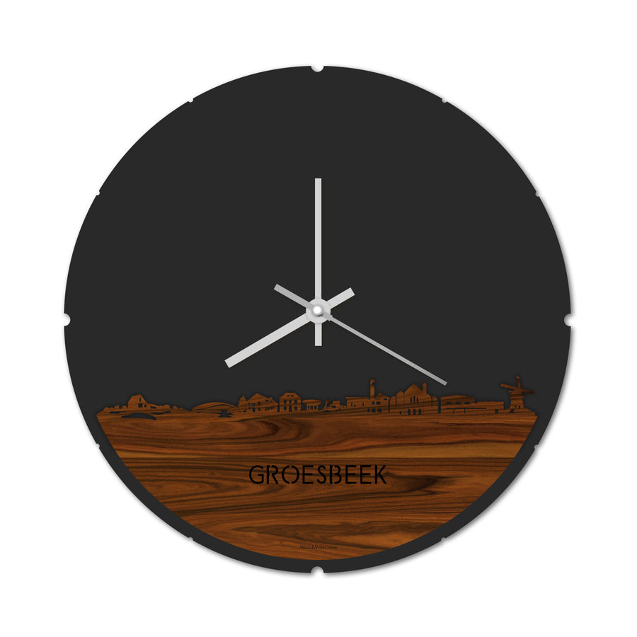 Skyline Klok Rond Groesbeek Palissander houten cadeau decoratie relatiegeschenk van WoodWideCities