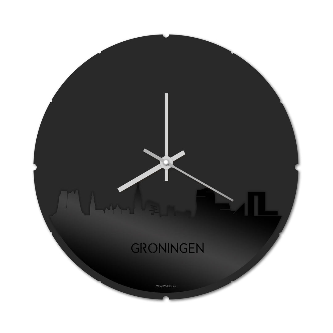 Skyline Klok Rond Groningen Zwart glanzend gerecycled kunststof cadeau decoratie relatiegeschenk van WoodWideCities