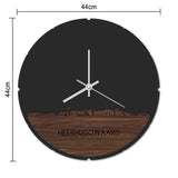 Skyline Klok Rond Heerhugowaard Noten houten cadeau decoratie relatiegeschenk van WoodWideCities