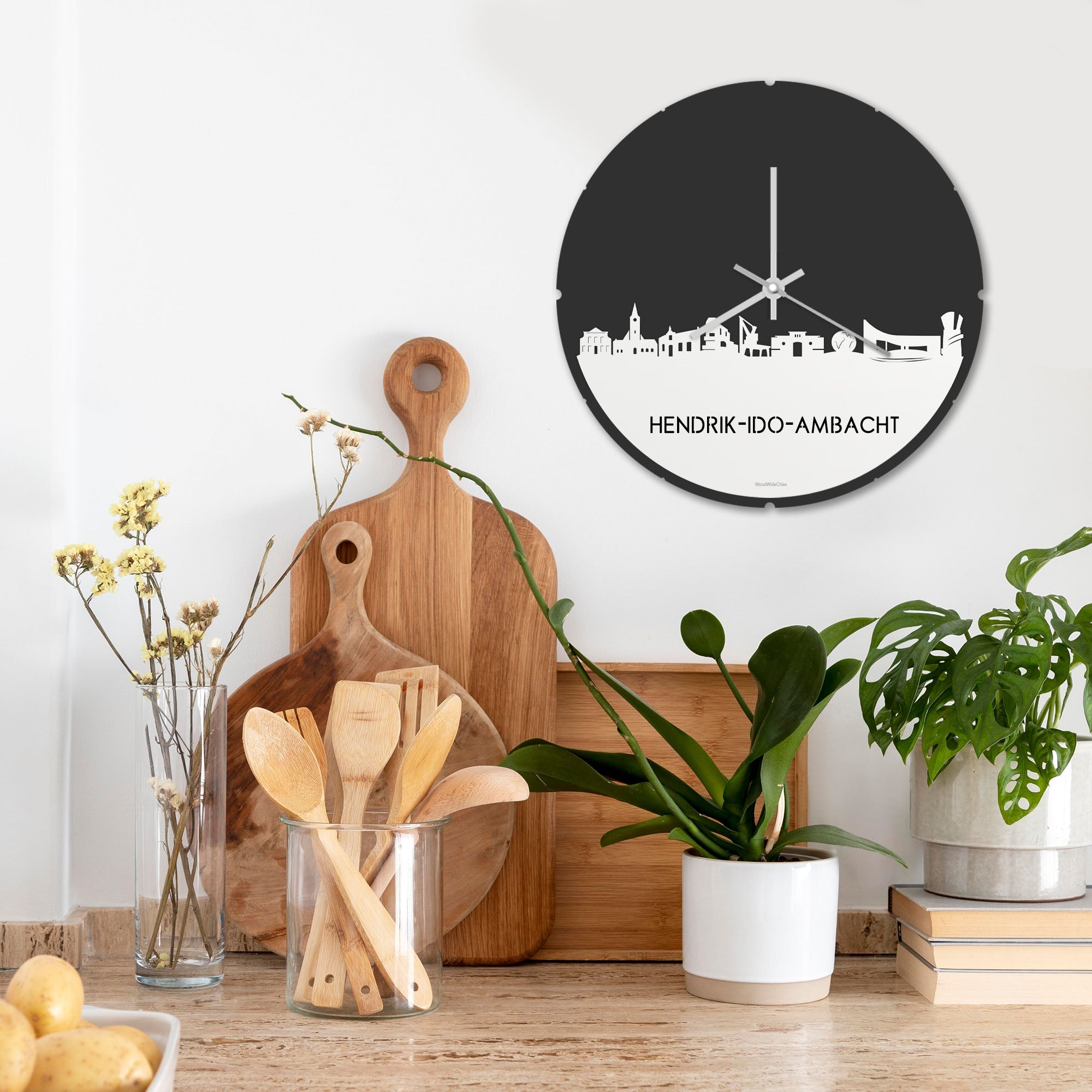 Skyline Klok Rond Hendrik-Ido-Ambacht Wit glanzend gerecycled kunststof cadeau decoratie relatiegeschenk van WoodWideCities