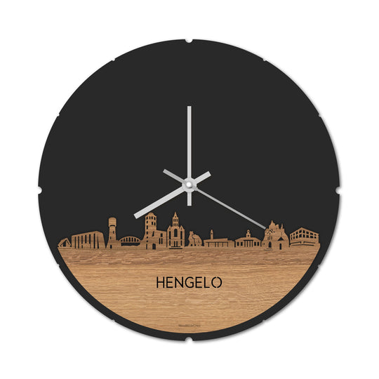 Skyline Klok Rond Hengelo Eiken houten cadeau decoratie relatiegeschenk van WoodWideCities