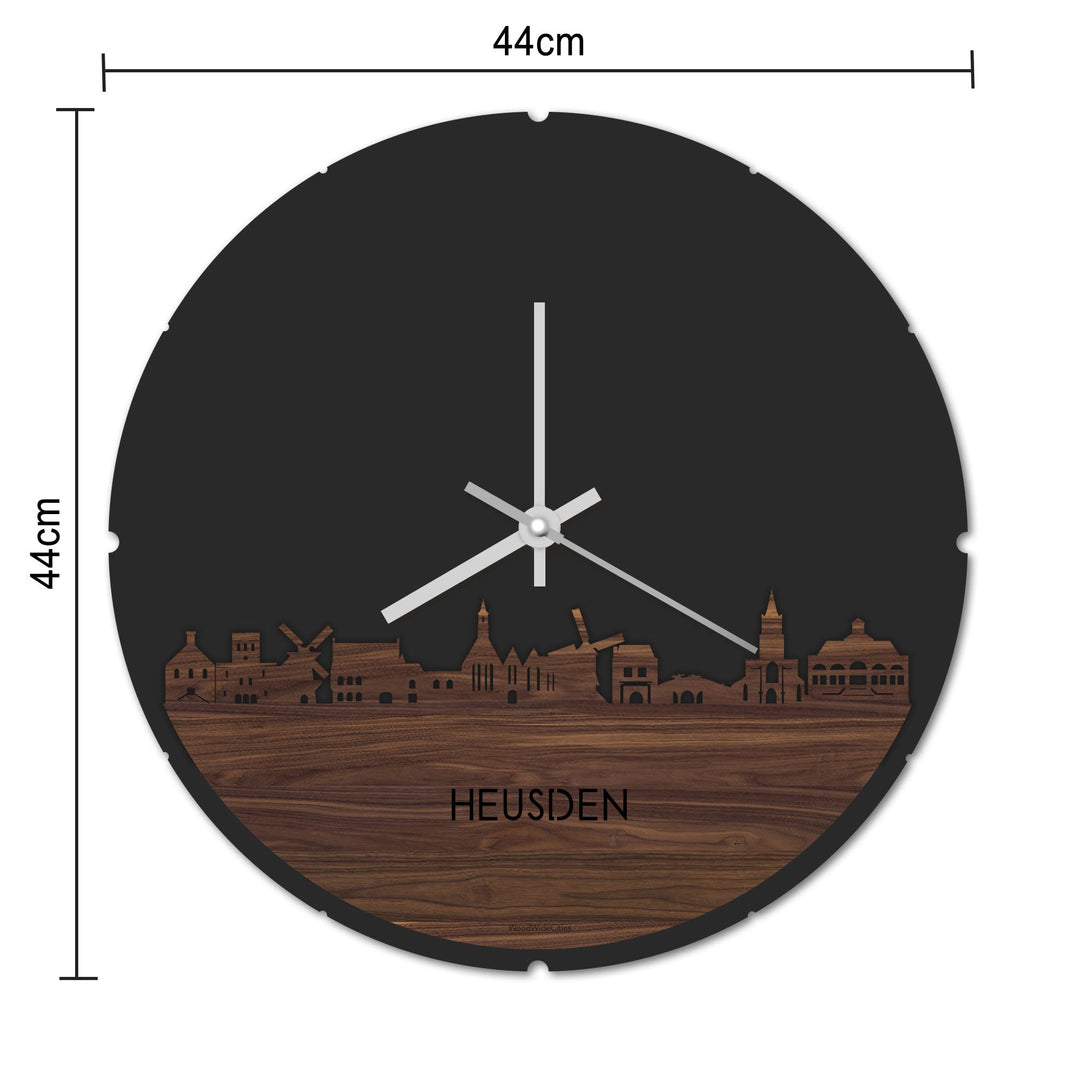 Skyline Klok Rond Heusden Eiken houten cadeau decoratie relatiegeschenk van WoodWideCities